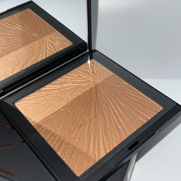 NARS Summer Solstice Cheek Palette Duo - Picture 6 of 6